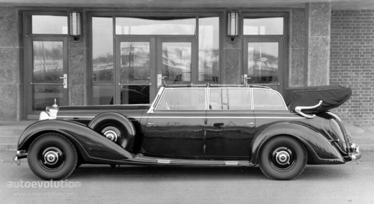 1939 Mercedes-Benz "Grosser Mercedes" Cabriolet F (W150)