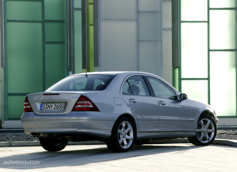 MERCEDES BENZ C-Klasse (W203) 2004-2007