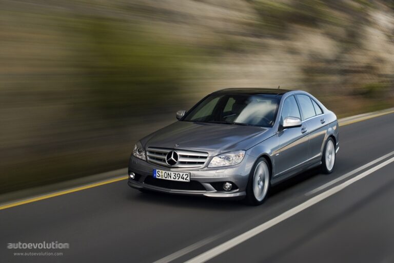 MERCEDES BENZ C-Klasse (W204) 2007-2011
