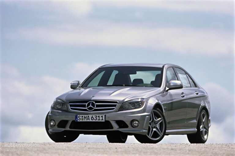 MERCEDES BENZ C 63 AMG (W204) 2007-2011