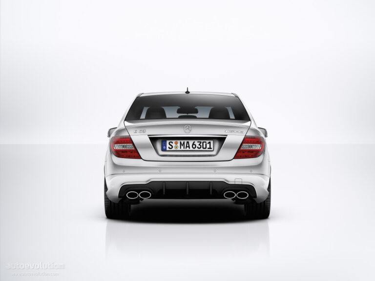 MERCEDES BENZ C 63 AMG (W204) 2011-2014