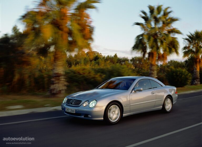 2000 Mercedes-Benz CL (W215)
