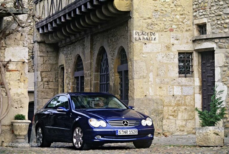 2002 Mercedes-Benz CLK (C209)