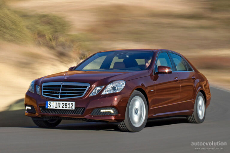 MERCEDES BENZ E-Klasse (W212) 2009-2012