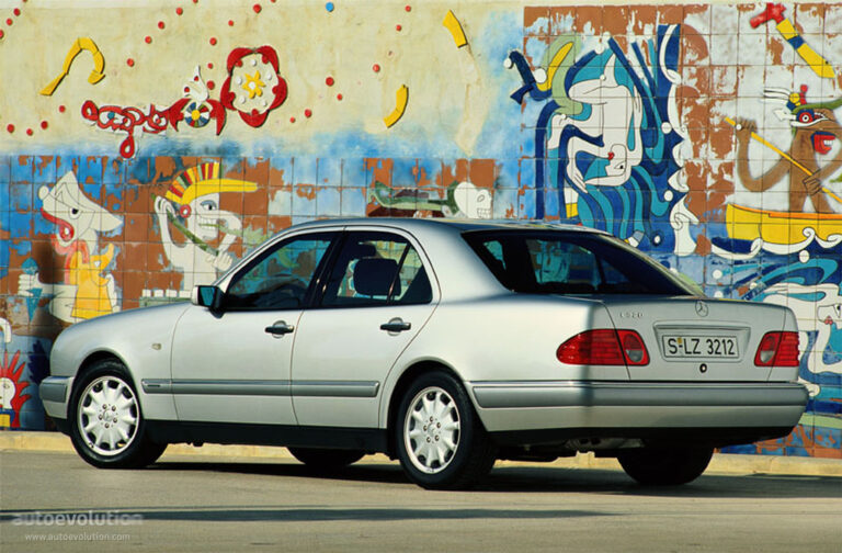 1995 Mercedes-Benz E-Class