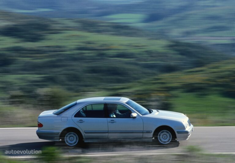 MERCEDES BENZ E-Klasse (W210) 1999-2002