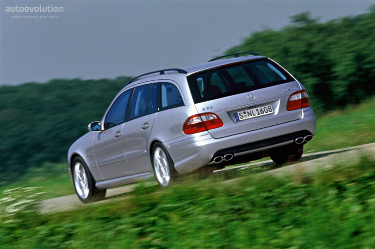 2004 Mercedes-Benz E 55 AMG Wagon (S211)