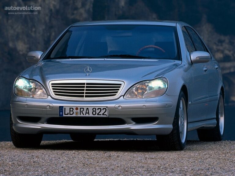 Mercedes-Benz S 55 AMG (W220)