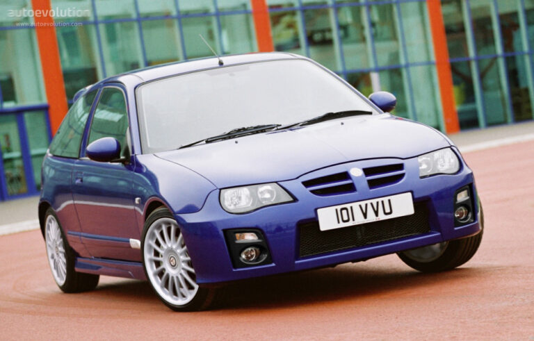 MG ZR 3 drzwiowe 2004-2005