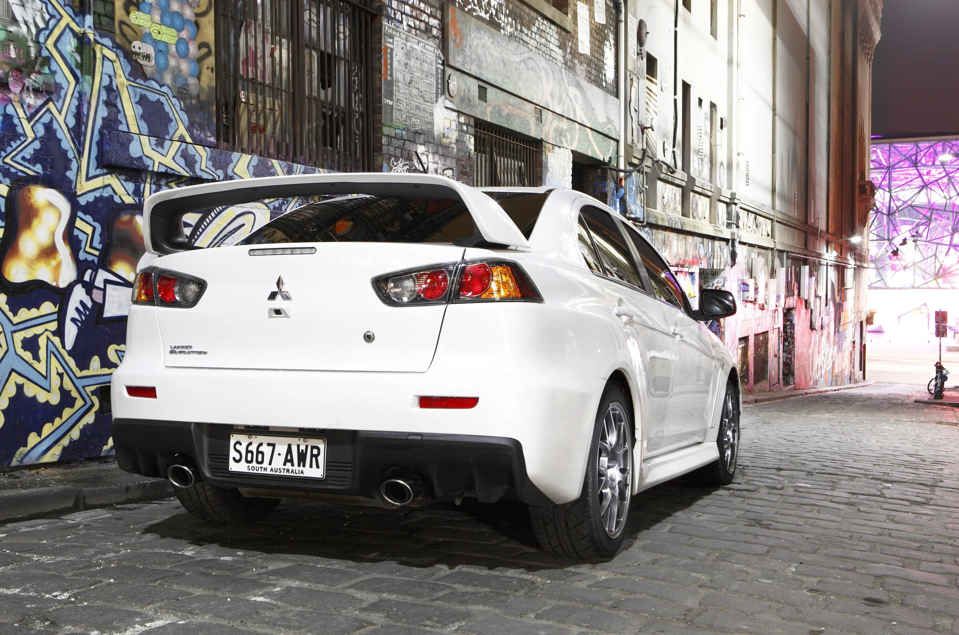 MITSUBISHI-Lancer-Evolution-X-3769_133-1.jpeg