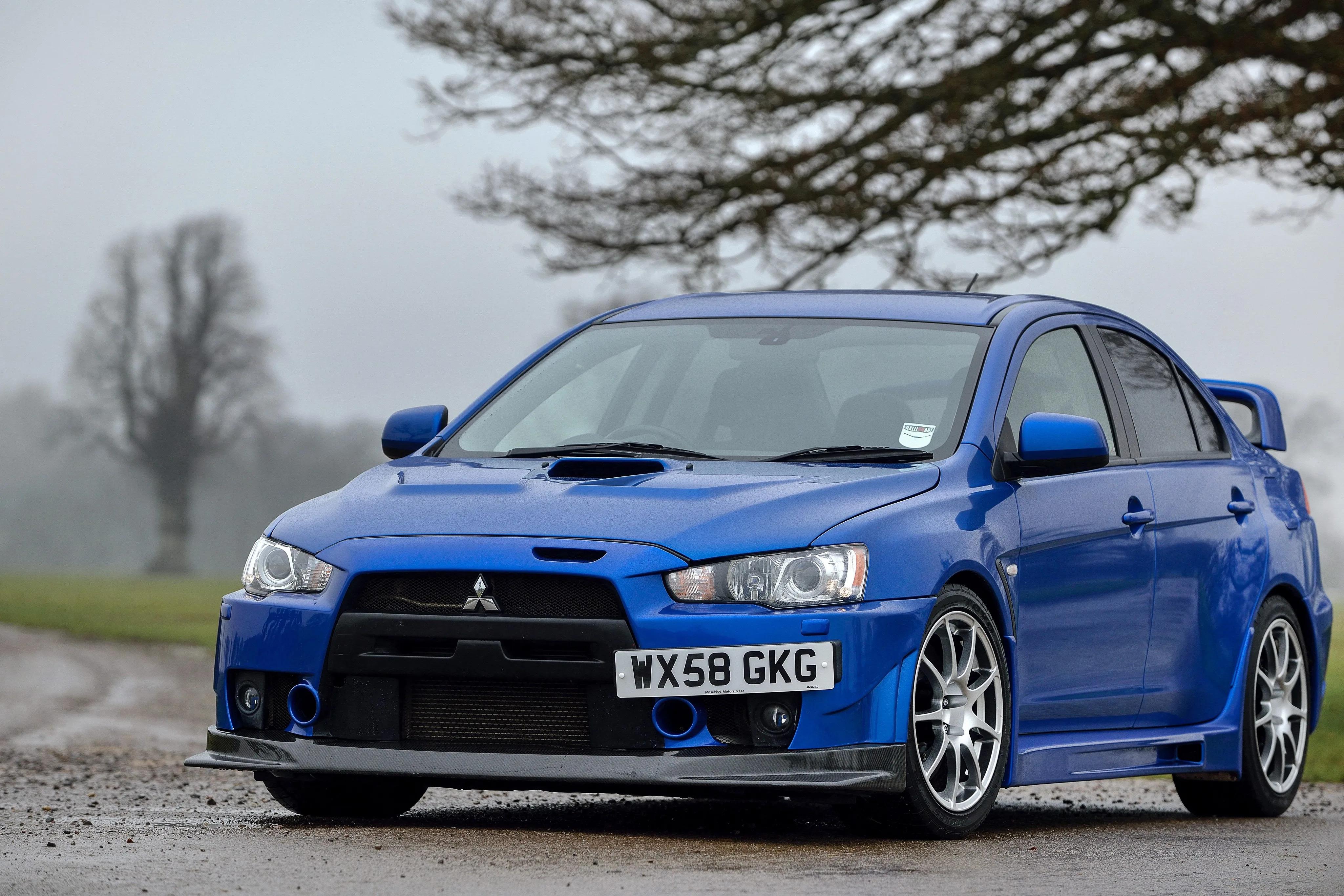 MITSUBISHI-Lancer-Evolution-X-3769_142-1.jpeg