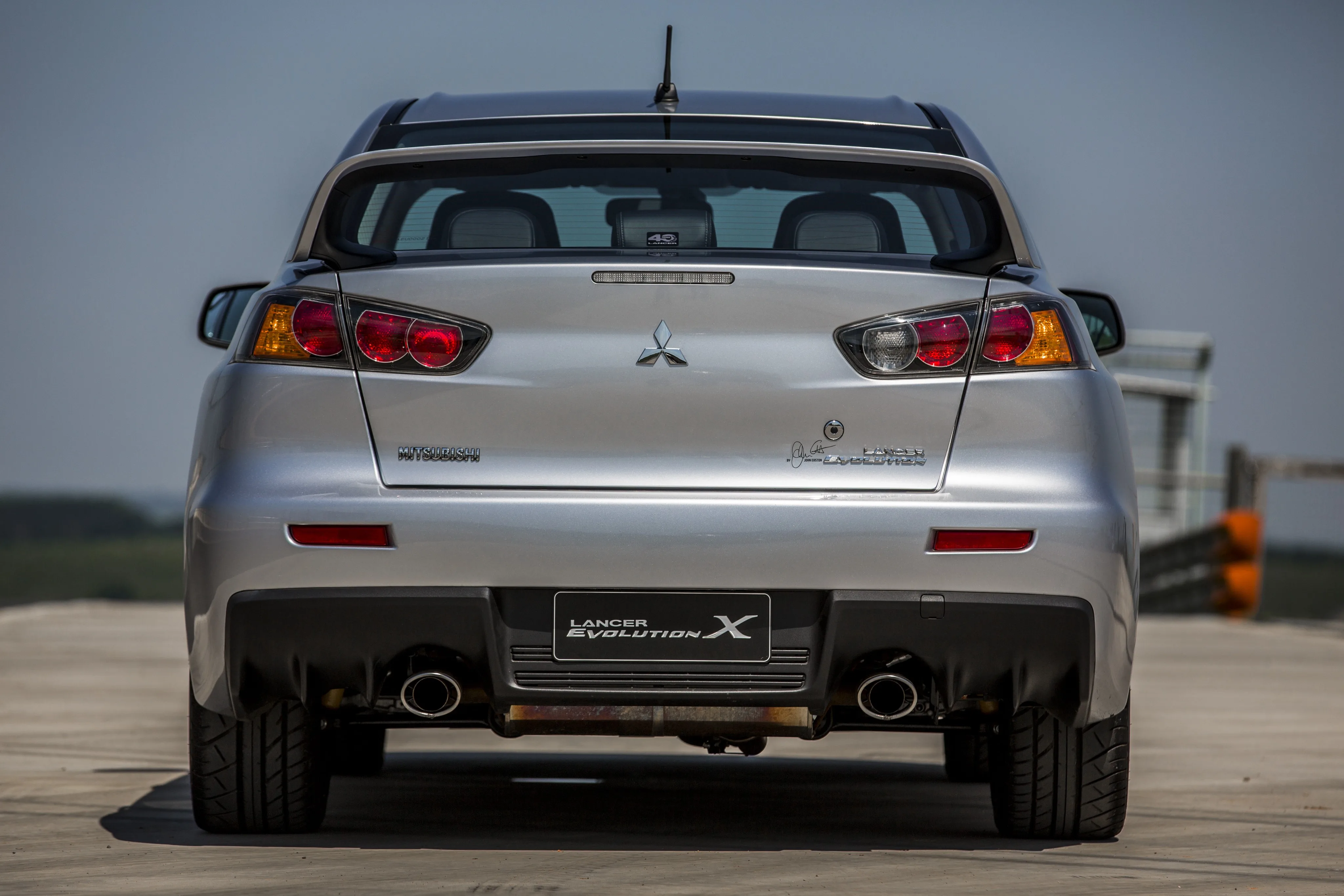 MITSUBISHI-Lancer-Evolution-X-3769_159-1.jpeg