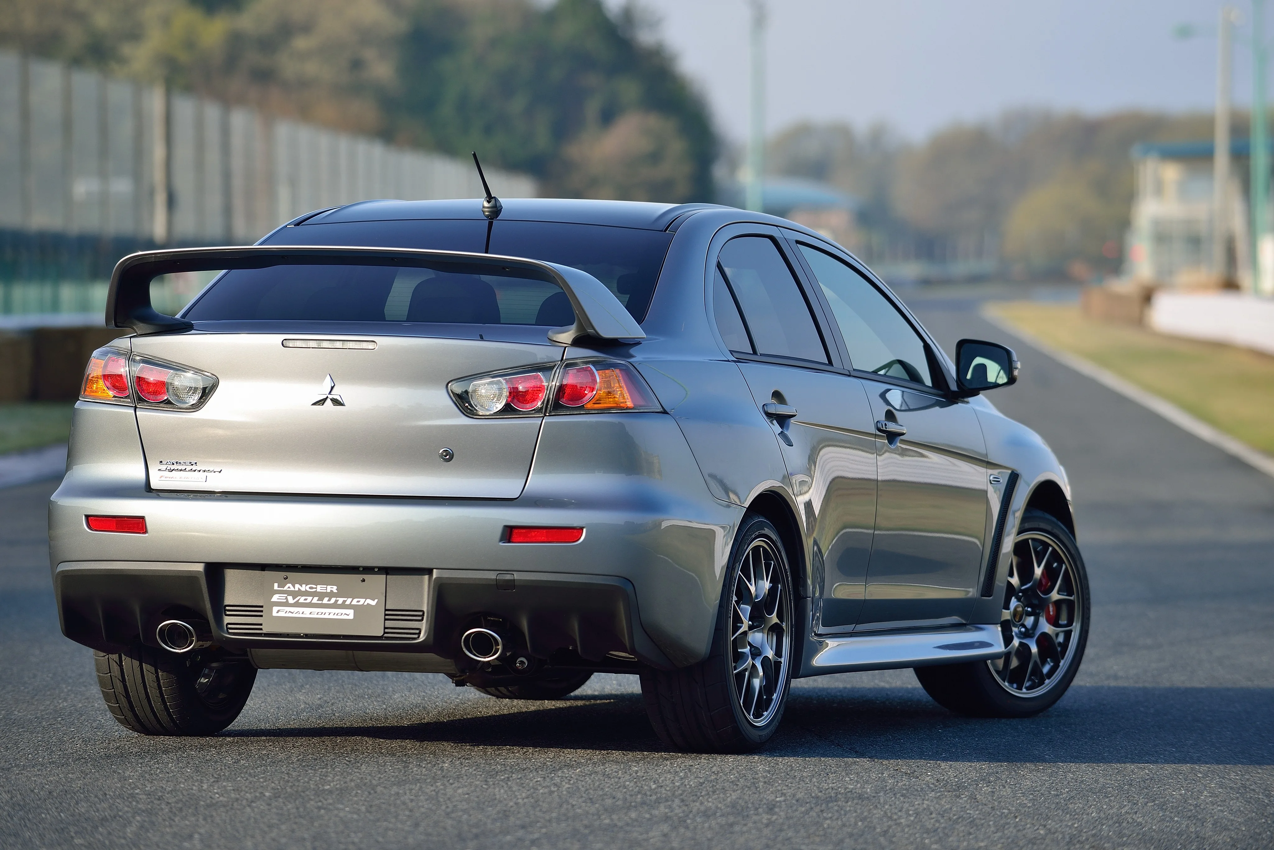 MITSUBISHI-Lancer-Evolution-X-3769_199-1.jpeg