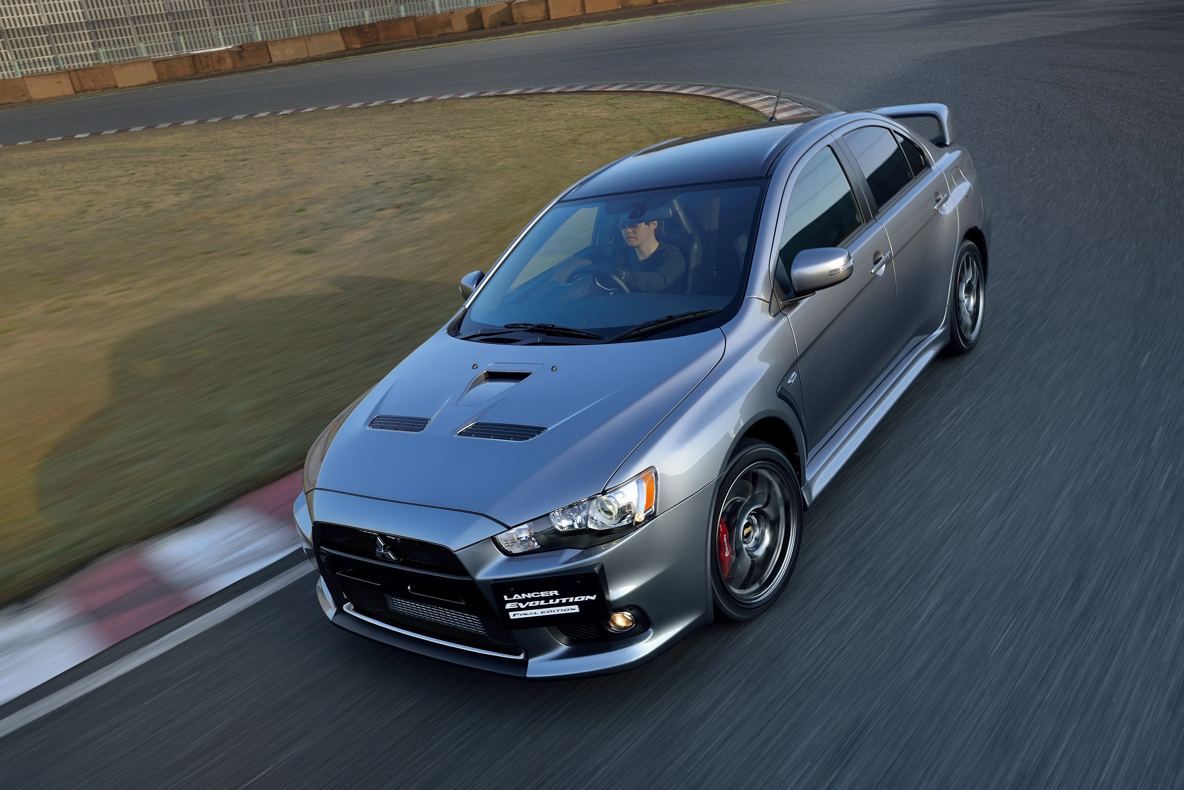MITSUBISHI-Lancer-Evolution-X-3769_208-1.jpeg