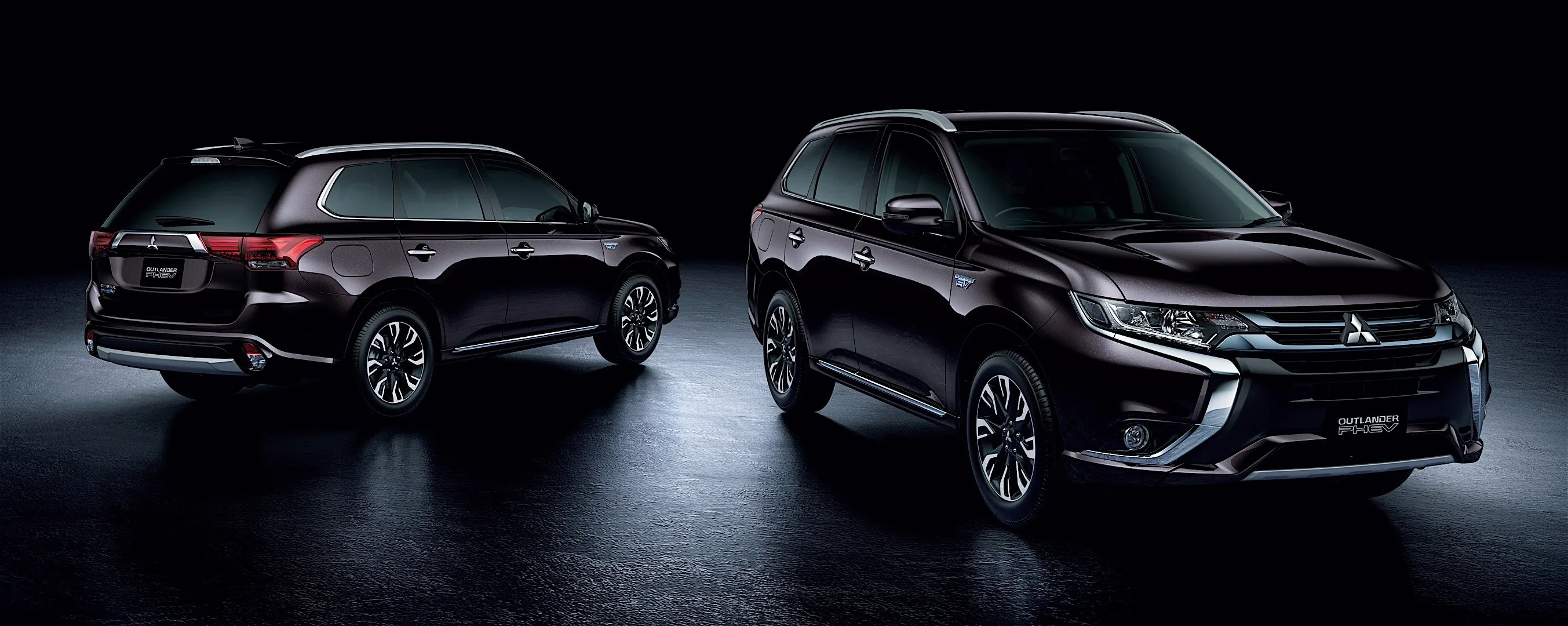MITSUBISHI-Outlander-PHEV-5615_5.jpg