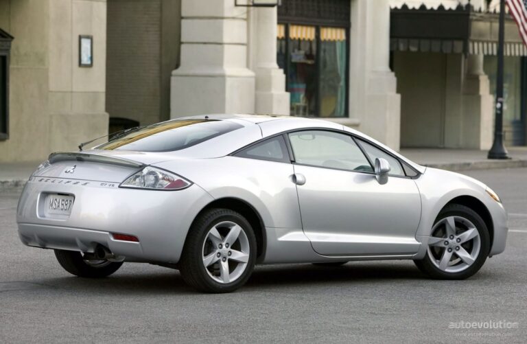 MITSUBISHI Eclipse 2005-2009