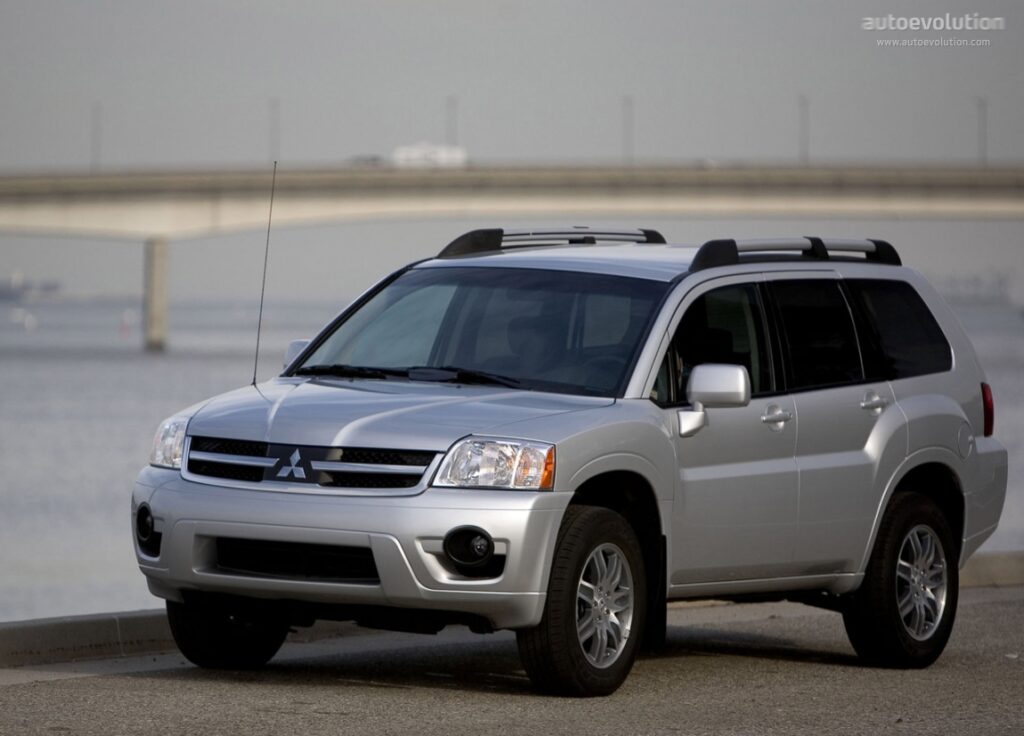 MITSUBISHI Endeavor 2002-2007