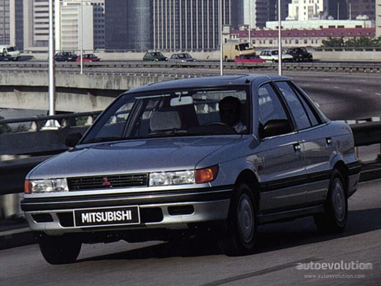 MITSUBISHI Lancer Hatchback 1988-1993