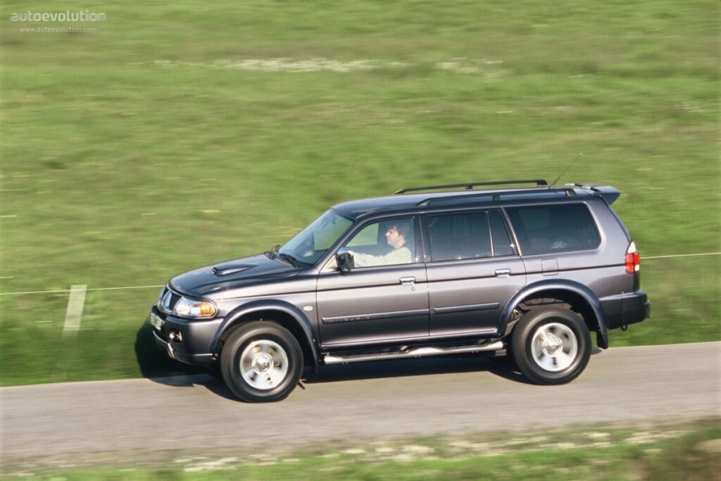 MITSUBISHI Pajero/Montero/Shogun Sport 2004-2008