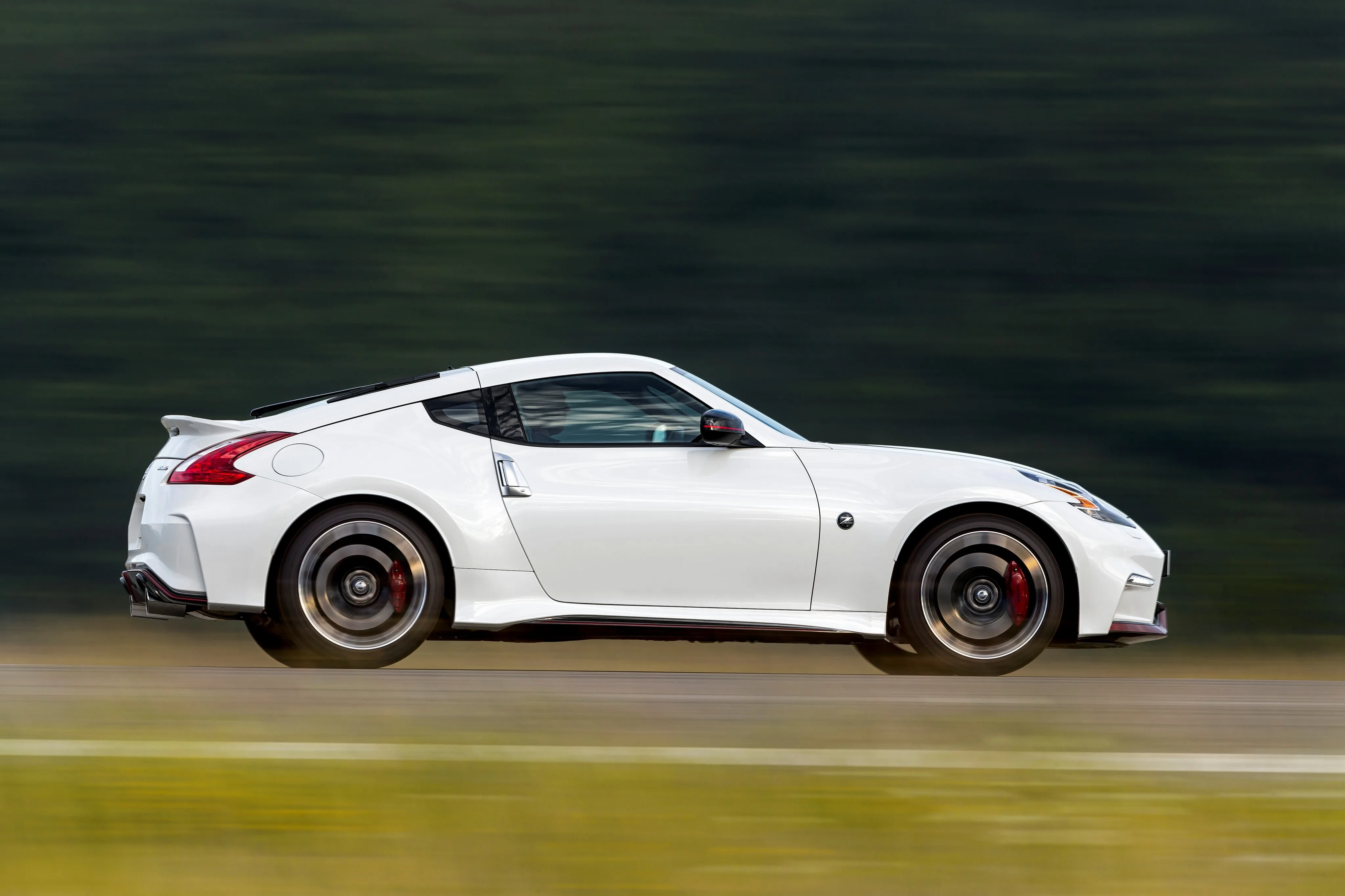 NISSAN-370Z-Nismo-5508_50.jpeg