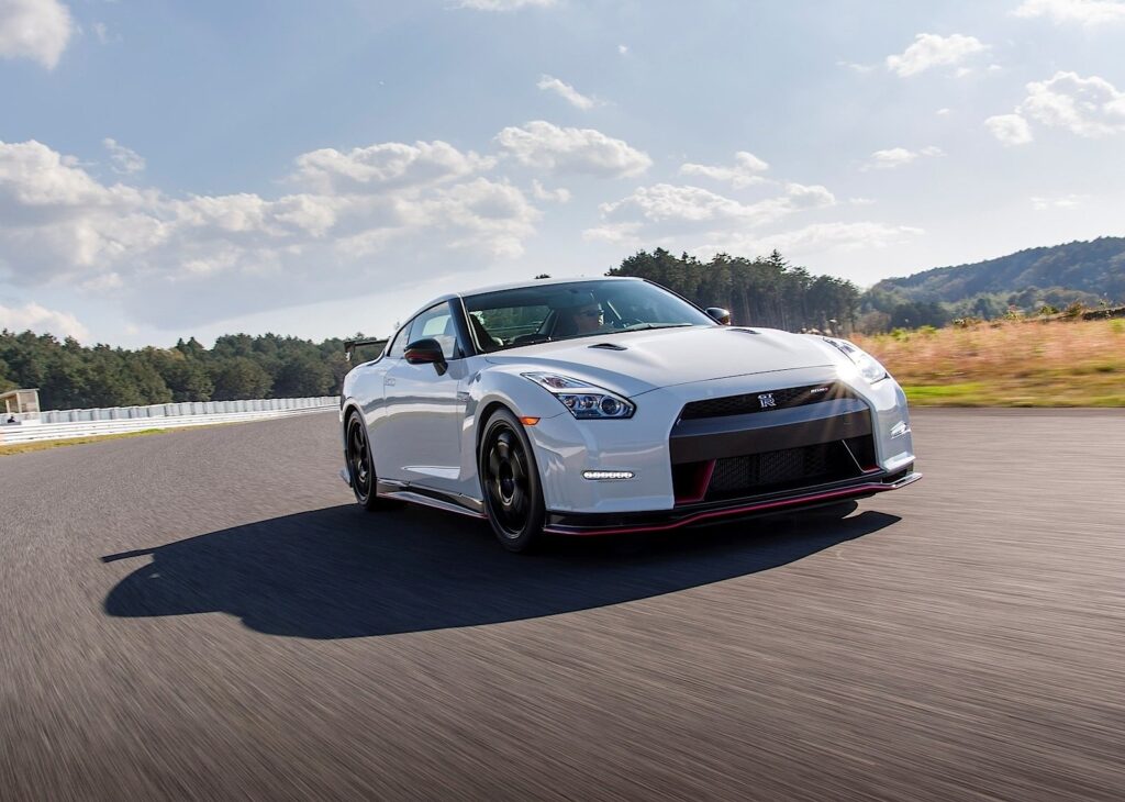 NISSAN GT-R (R35) Nismo 2014-2016