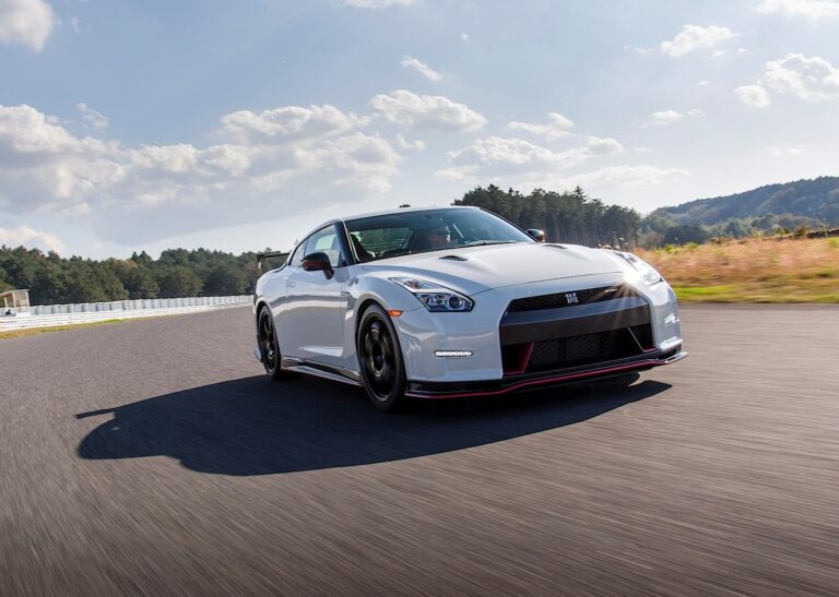 NISSAN GT-R (R35) Nismo 2014-2016
