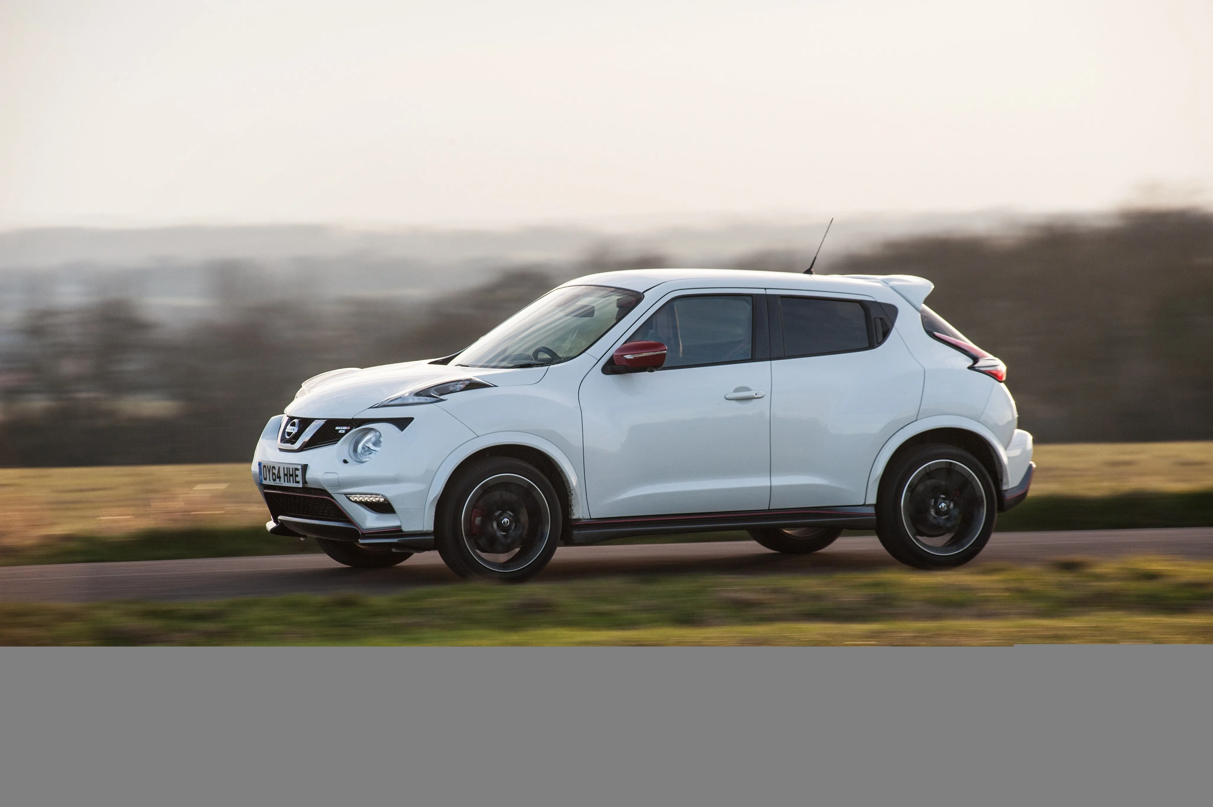 NISSAN-Juke-Nismo-4730_64.jpeg