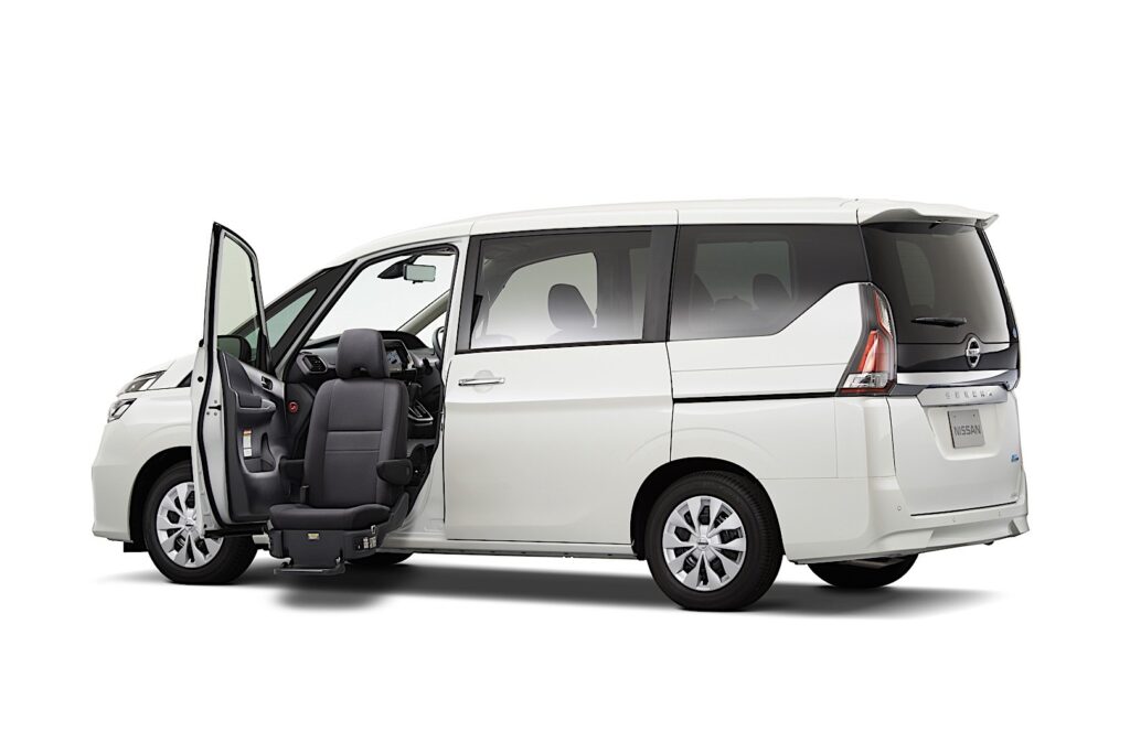 NISSAN Serena 2016-Present