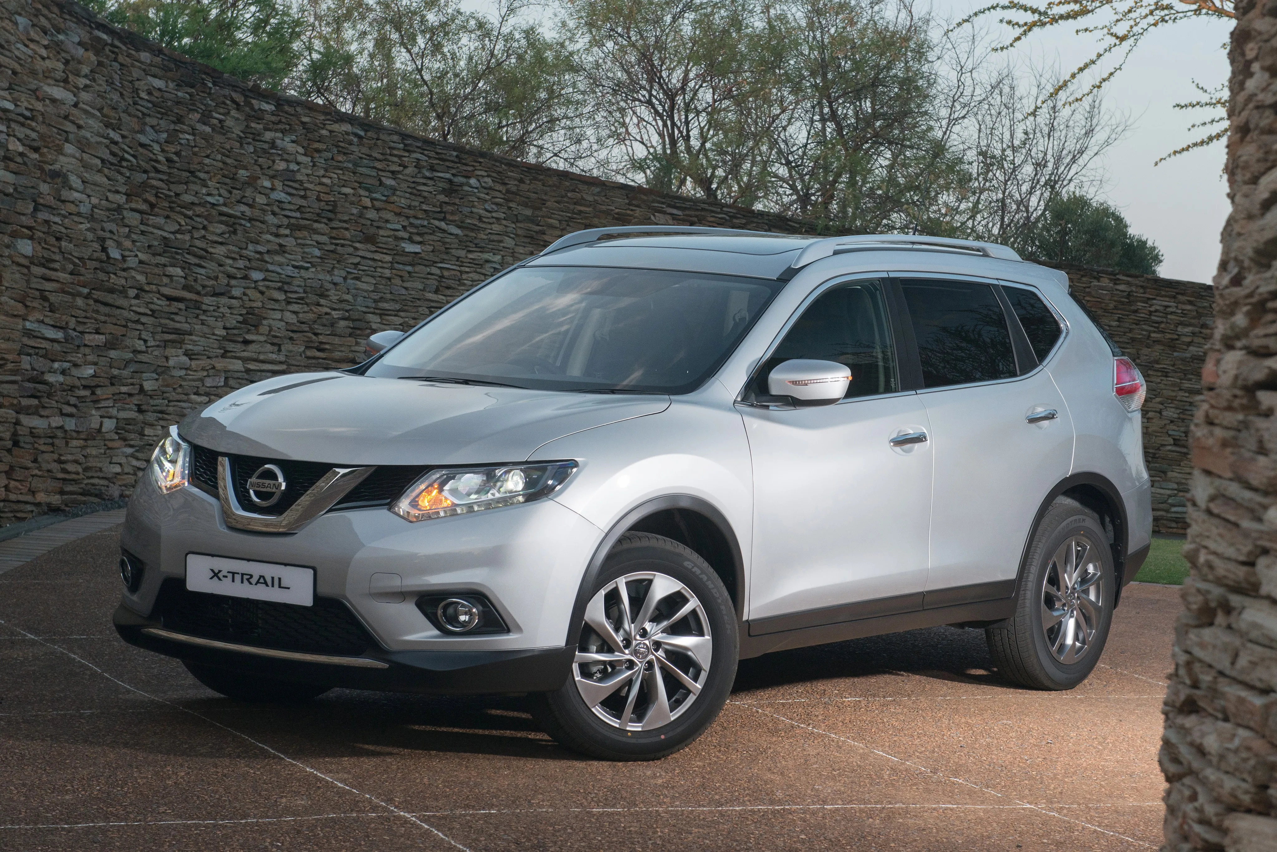NISSAN-X-Trail-5054_87.jpeg