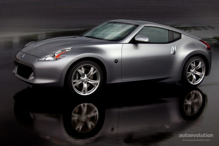 NISSAN 370Z 2008-2012