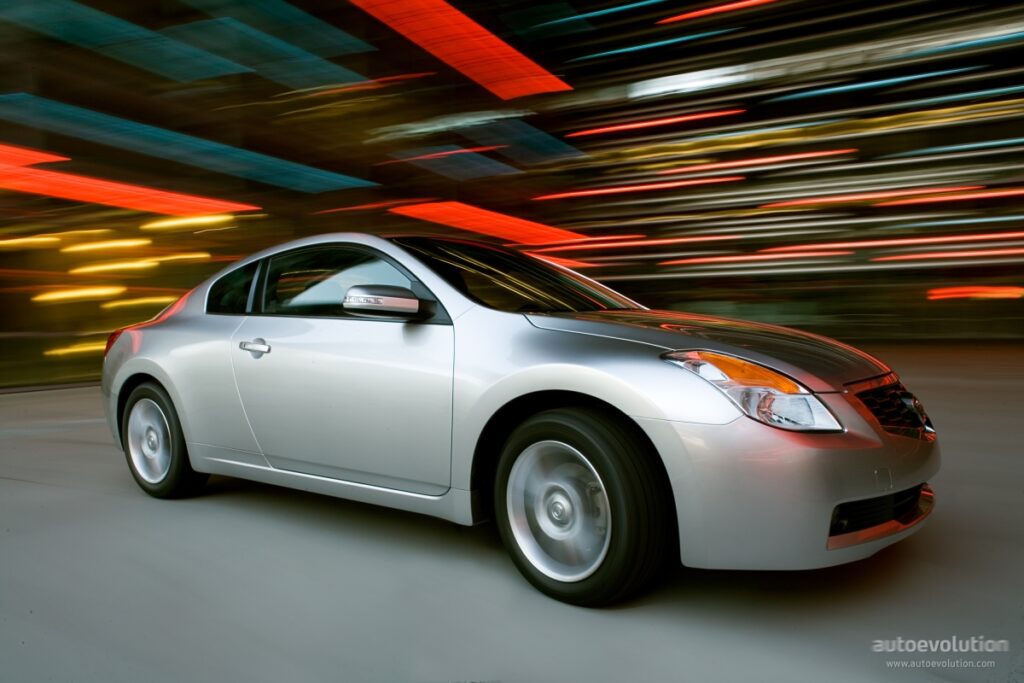 NISSAN Altima Coupe 2007-2012