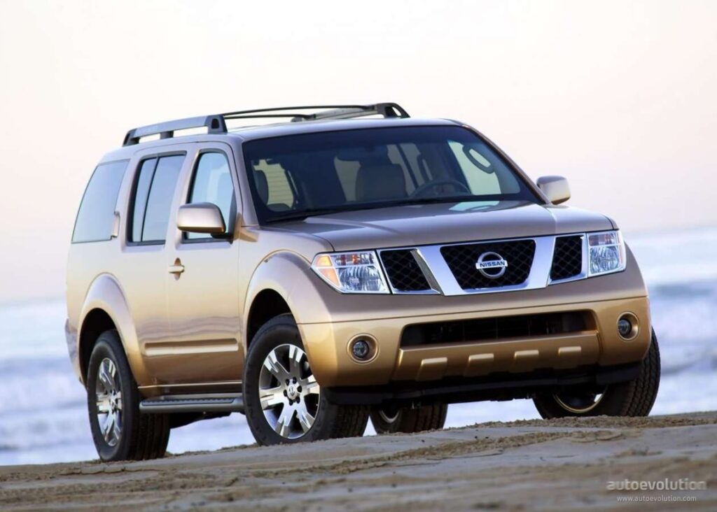 NISSAN Pathfinder 2005-2007
