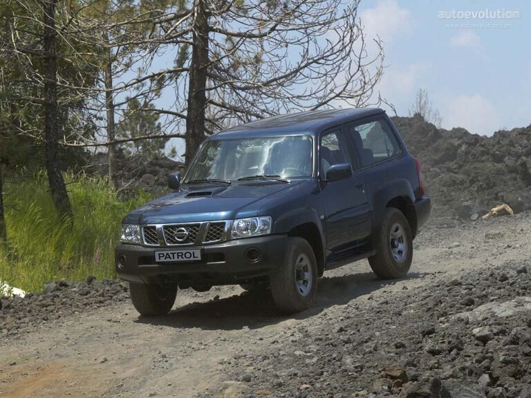 2004 Nissan Patrol SWB