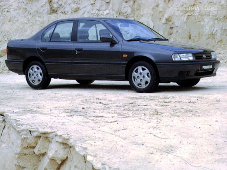 1990 Nissan Primera Sedan