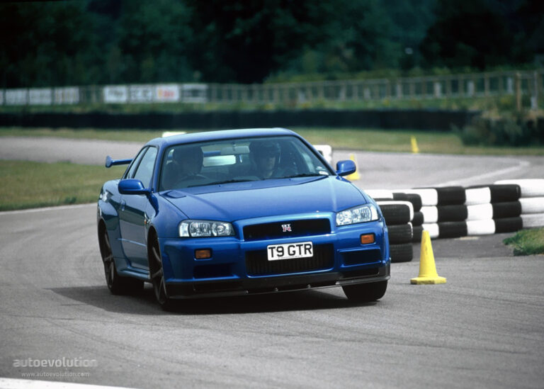 Skyline GT-R (R34) (1999-2002)
