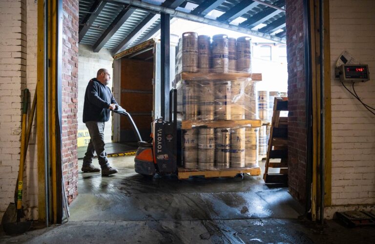 Toyota wspiera lokalnych dostawców w obliczu rosnących kosztów z powodu taryf celnych