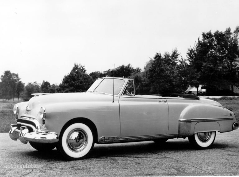 OLDSMOBILE 88 1949-1953