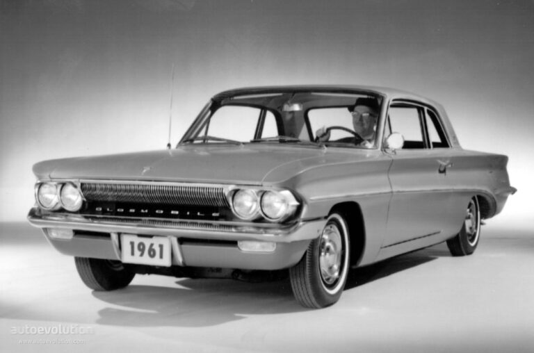 1961 Oldsmobile Cutlass Sedan