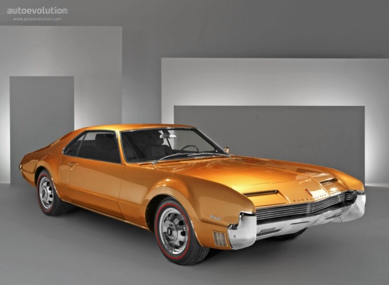 1966 Oldsmobile Toronado