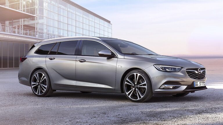 OPEL Insignia Sports Tourer 2017-Present