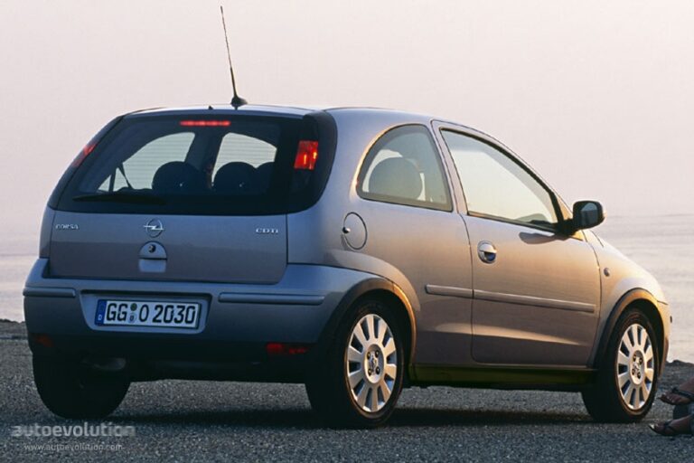 OPEL Corsa 3 drzwiowe 2003-2006