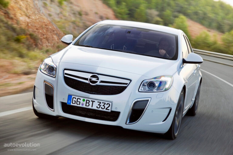 OPEL Insignia OPC 2009-Present