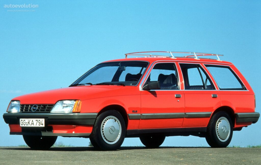 OPEL Rekord Caravan 1982-1986