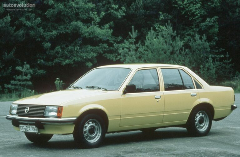 OPEL Rekord Sedan 1977-1982