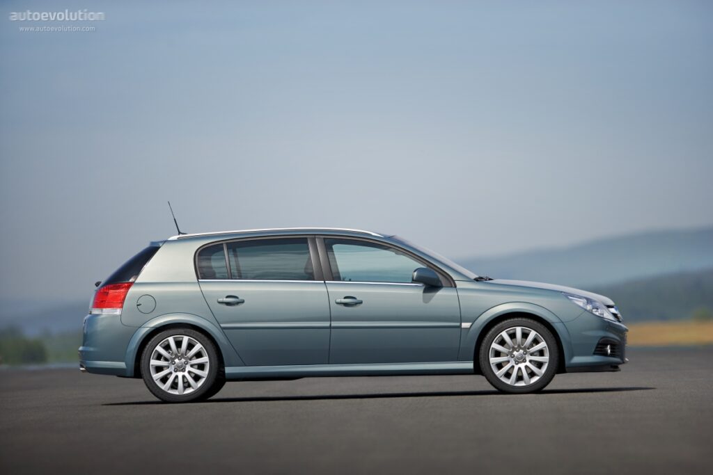 OPEL Signum 2005-2008