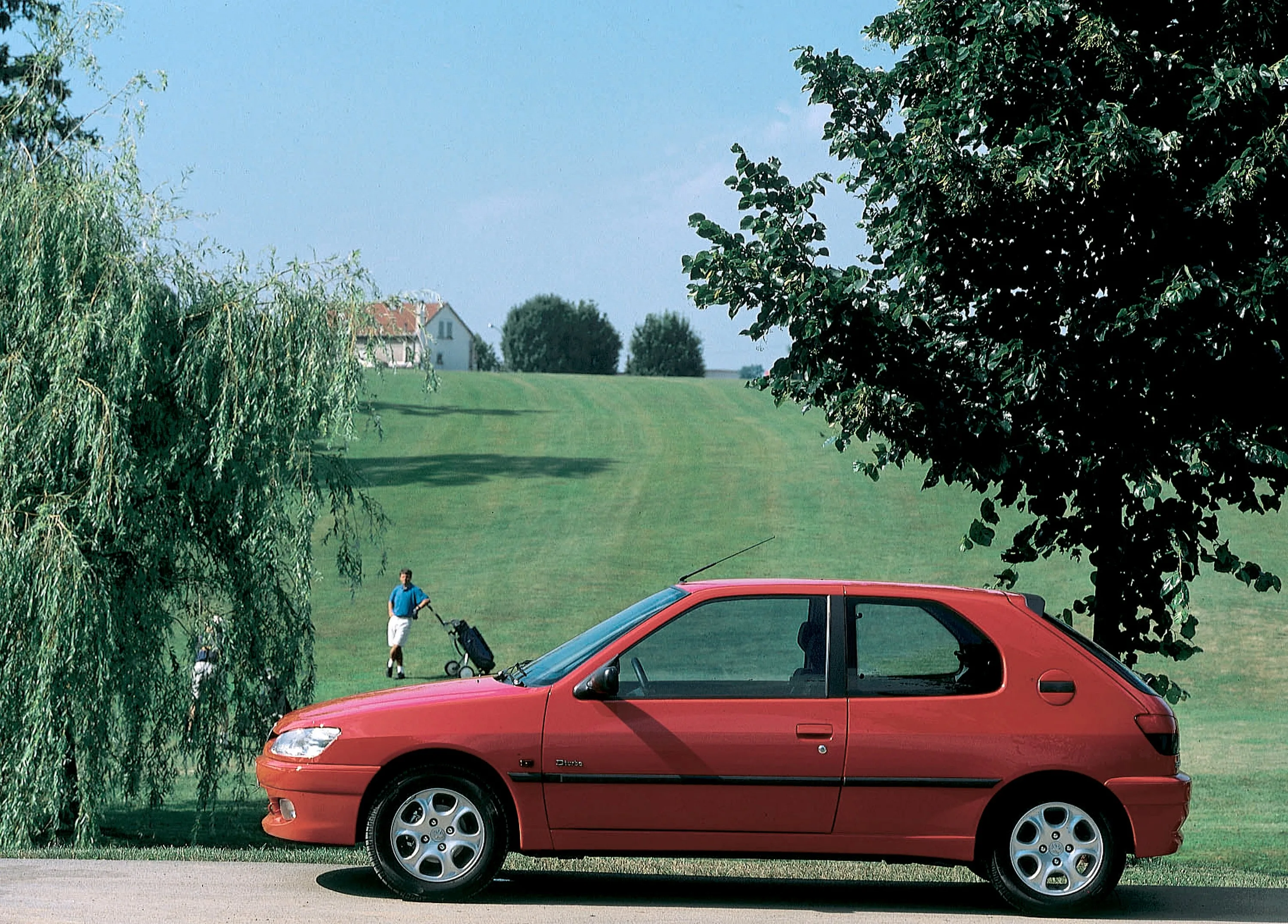 PEUGEOT-306-3-doors-2682_8.jpeg
