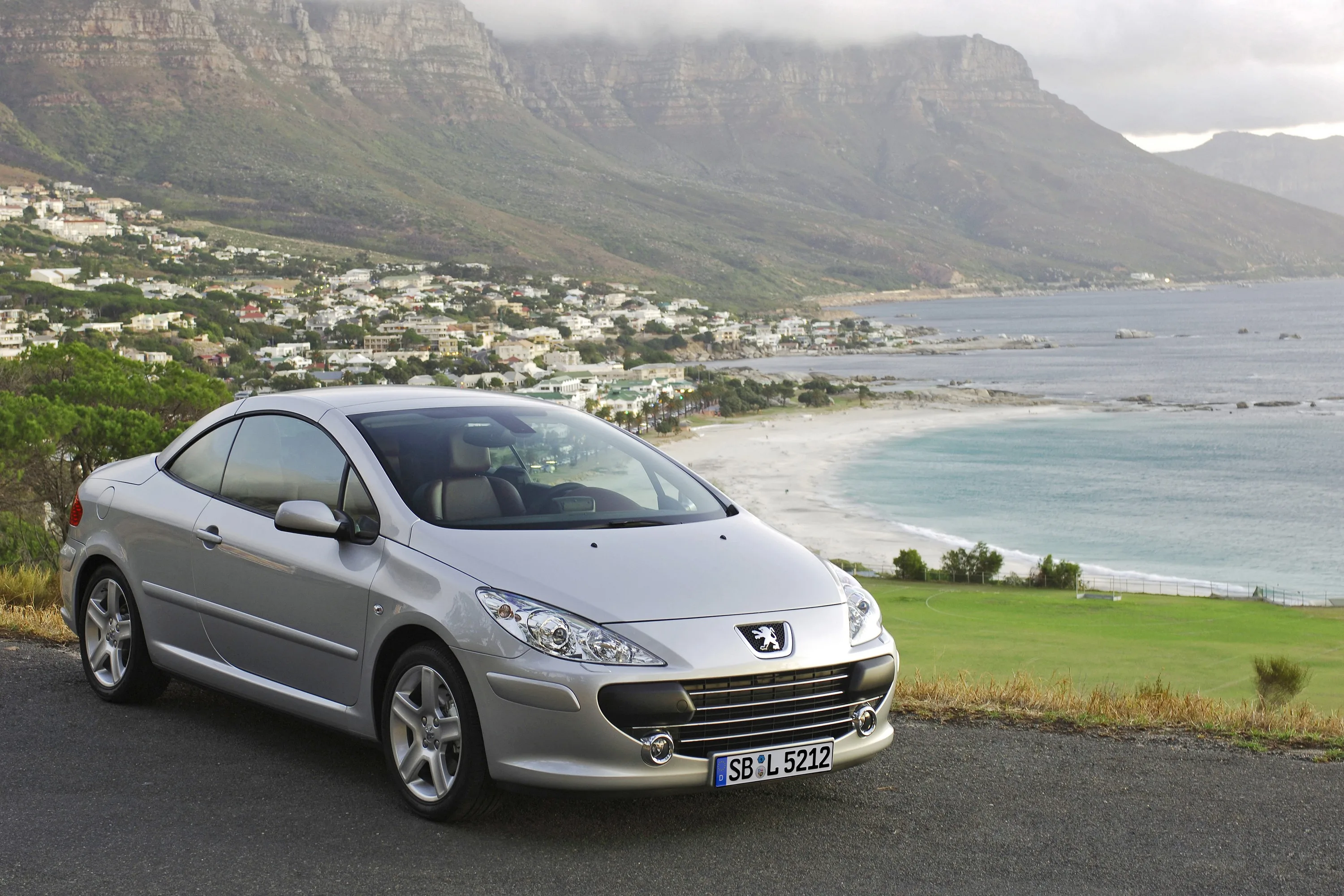 PEUGEOT-307-CC-2743_40.jpeg