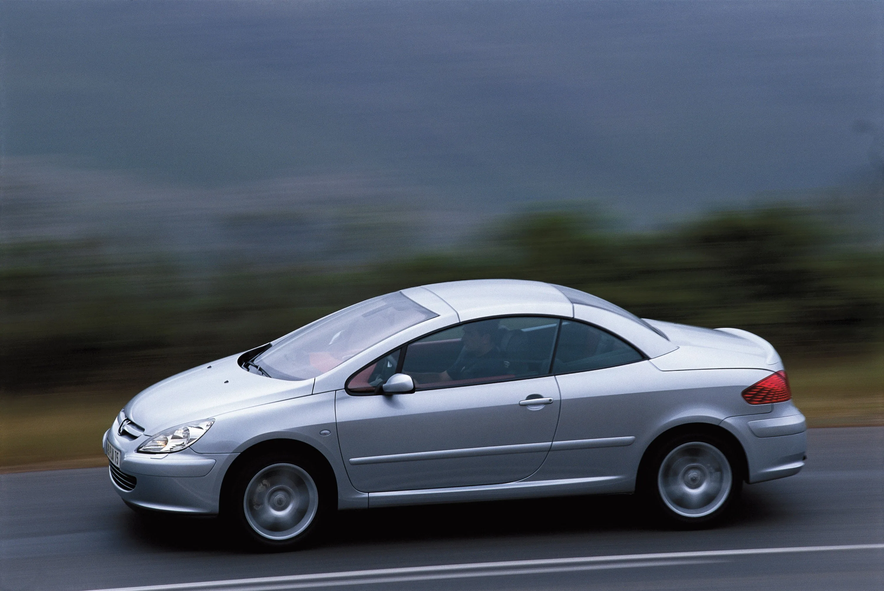 PEUGEOT-307-CC-487_62.jpeg