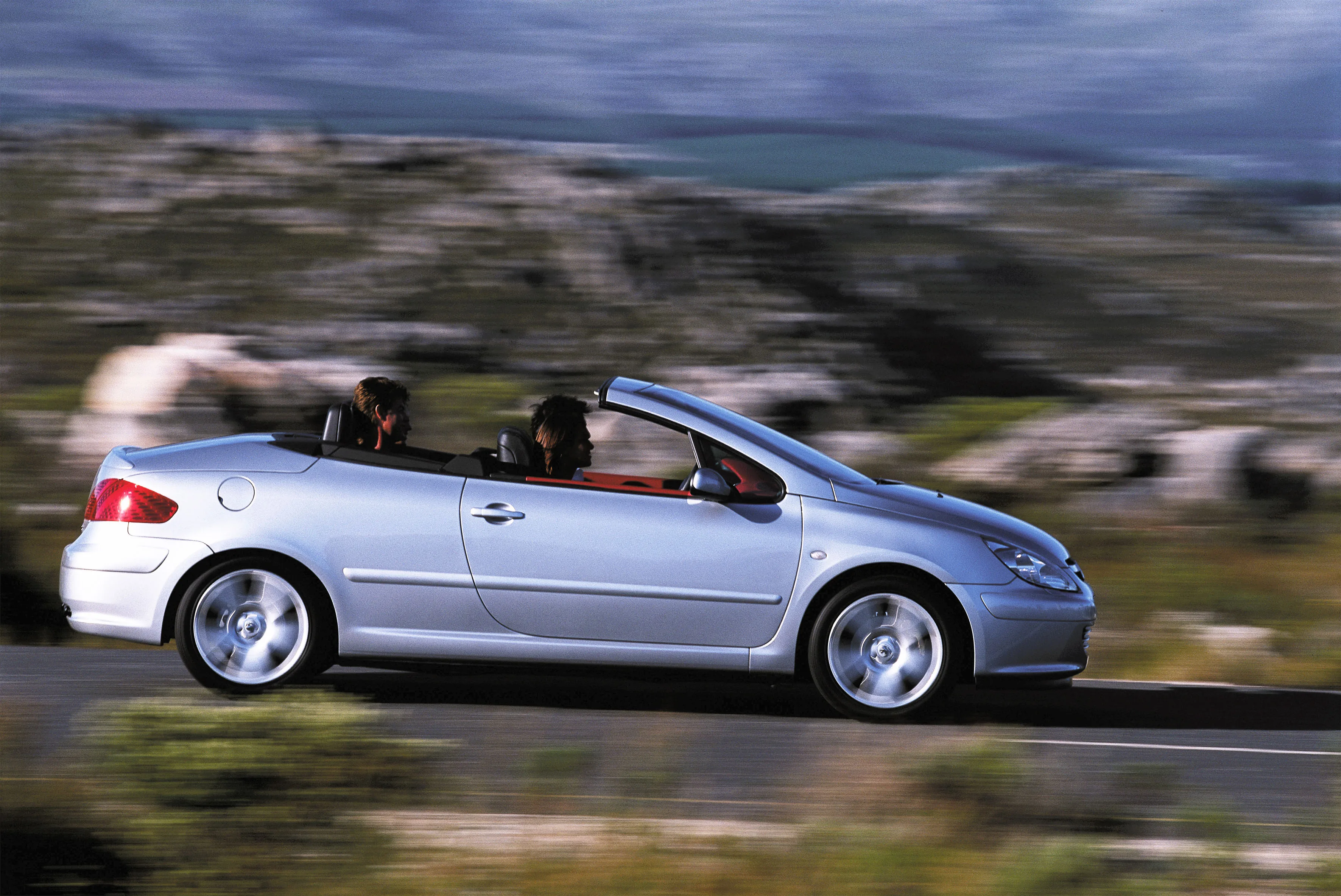 PEUGEOT-307-CC-487_73.jpeg
