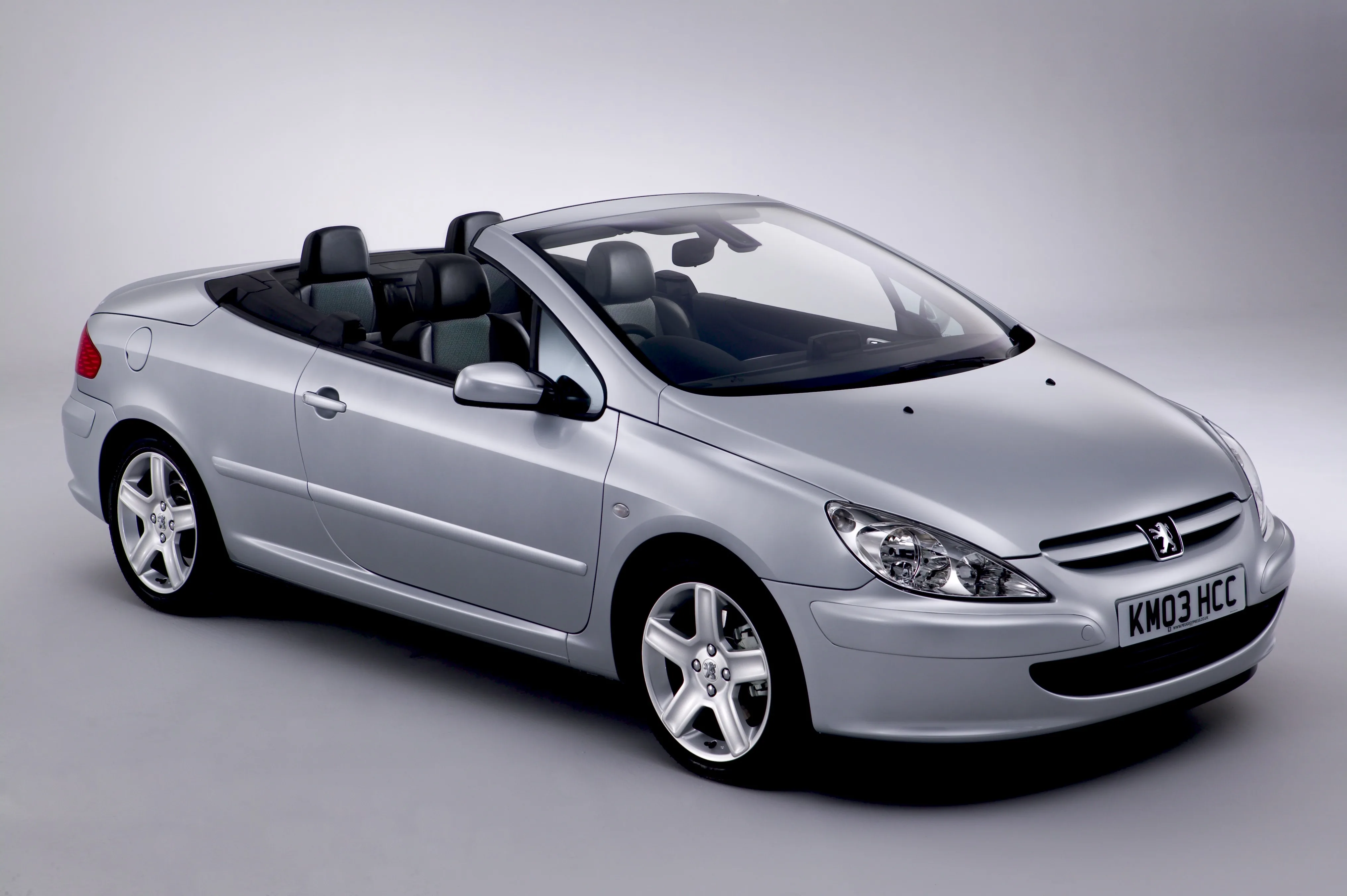 PEUGEOT-307-CC-487_75.jpeg
